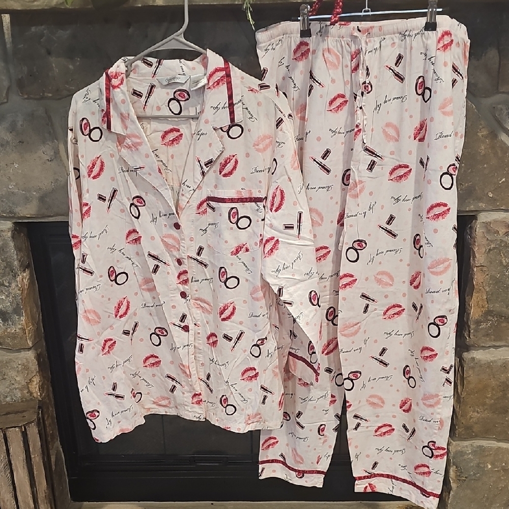 2pc PJ Set With Lipstick Designs 1X